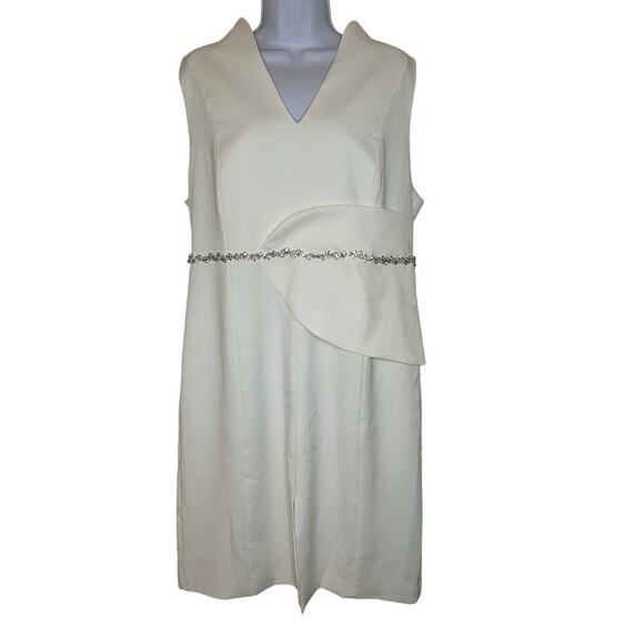 Fehaute White V-Neck Sleeveless Rhinestone sophisticated chic. Old Money - Picture 8 of 15